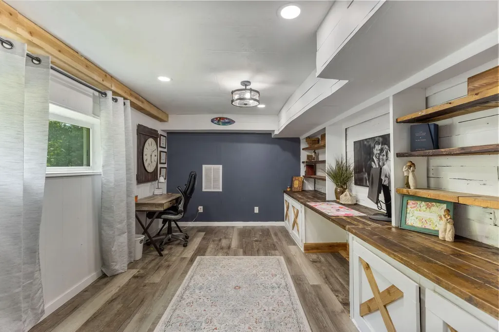 2430 Walnut Drive, NW Cleveland TN 37311