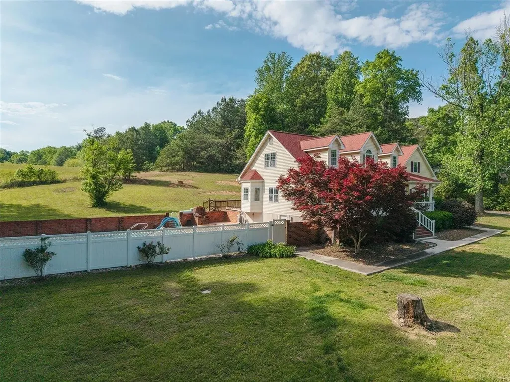 159 Dogwood Trail, NE Cleveland TN 37323