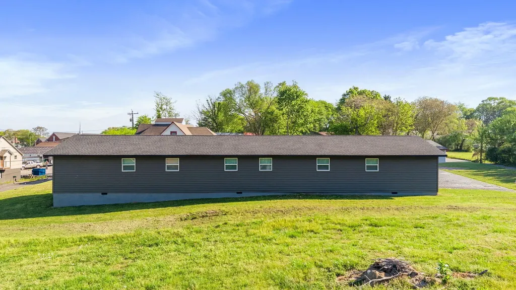 555 Wildwood Avenue, SE Cleveland TN 37311
