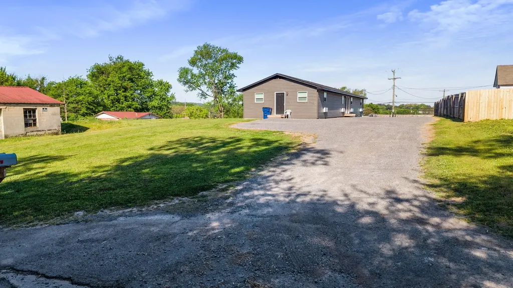 555 Wildwood Avenue, SE Cleveland TN 37311