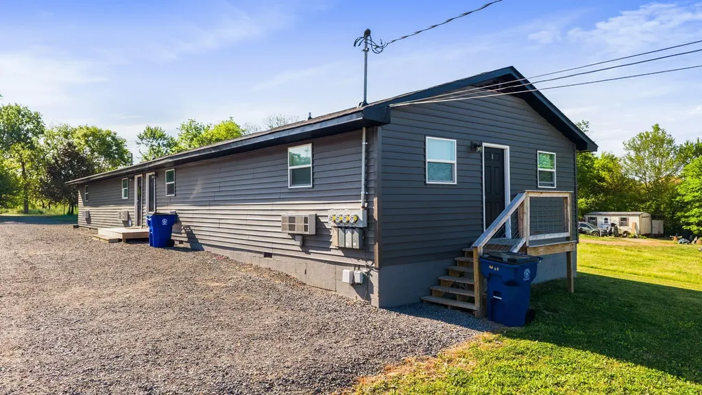 555 Wildwood Avenue, SE Cleveland TN 37311