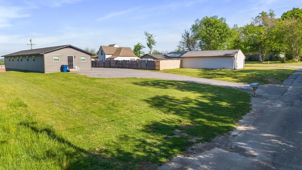 555 Wildwood Avenue, SE Cleveland TN 37311
