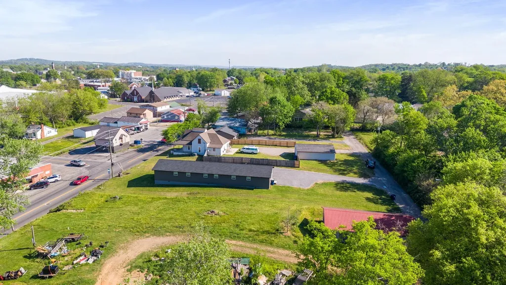 555 Wildwood Avenue, SE Cleveland TN 37311