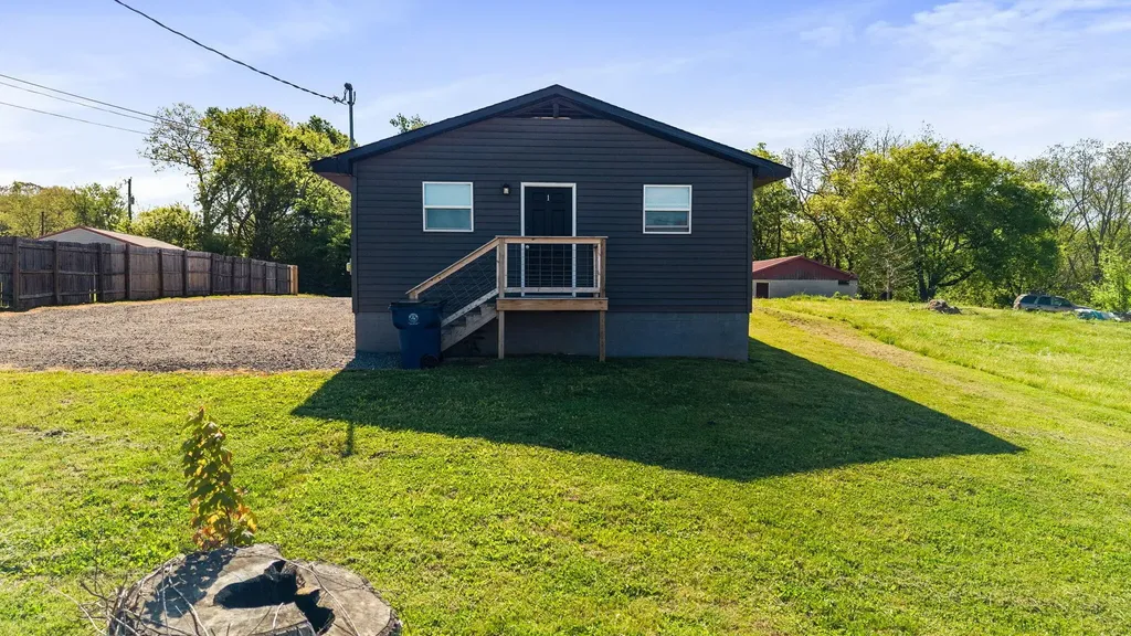 555 Wildwood Avenue, SE Cleveland TN 37311