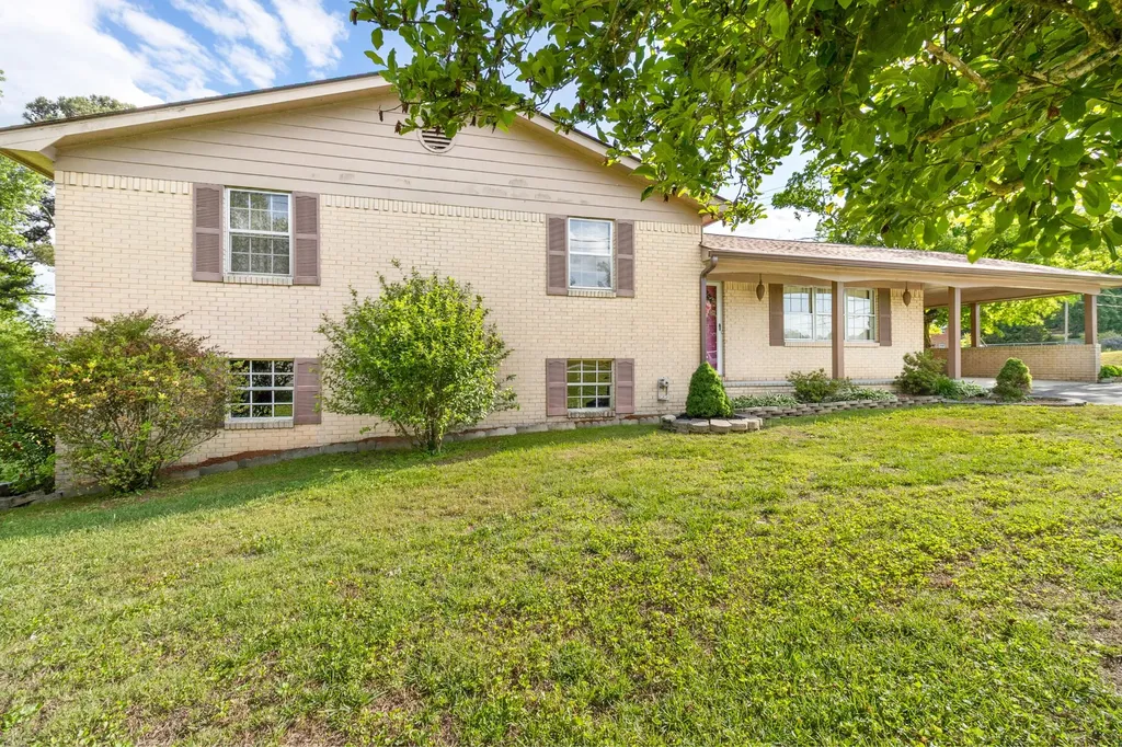 2010 Falcon Lane, SE Cleveland TN 37323