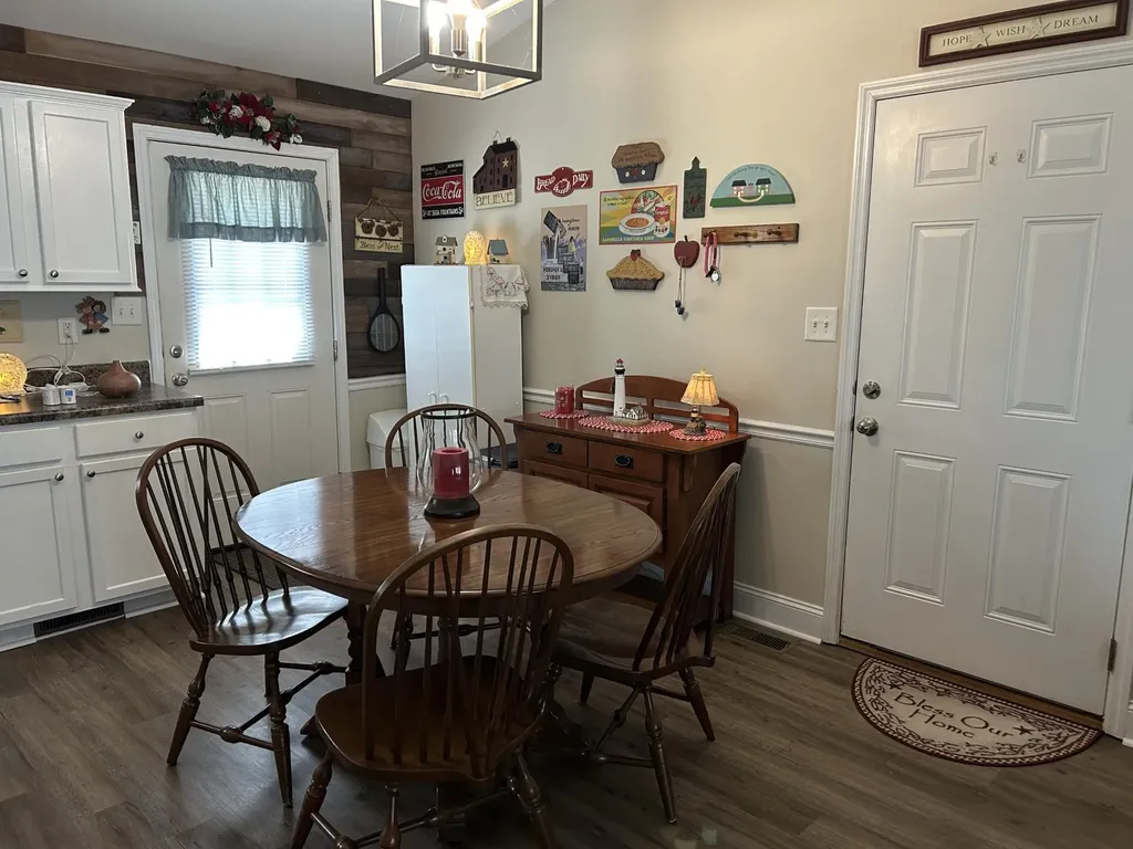103 Savannah Cove Benton TN 37307