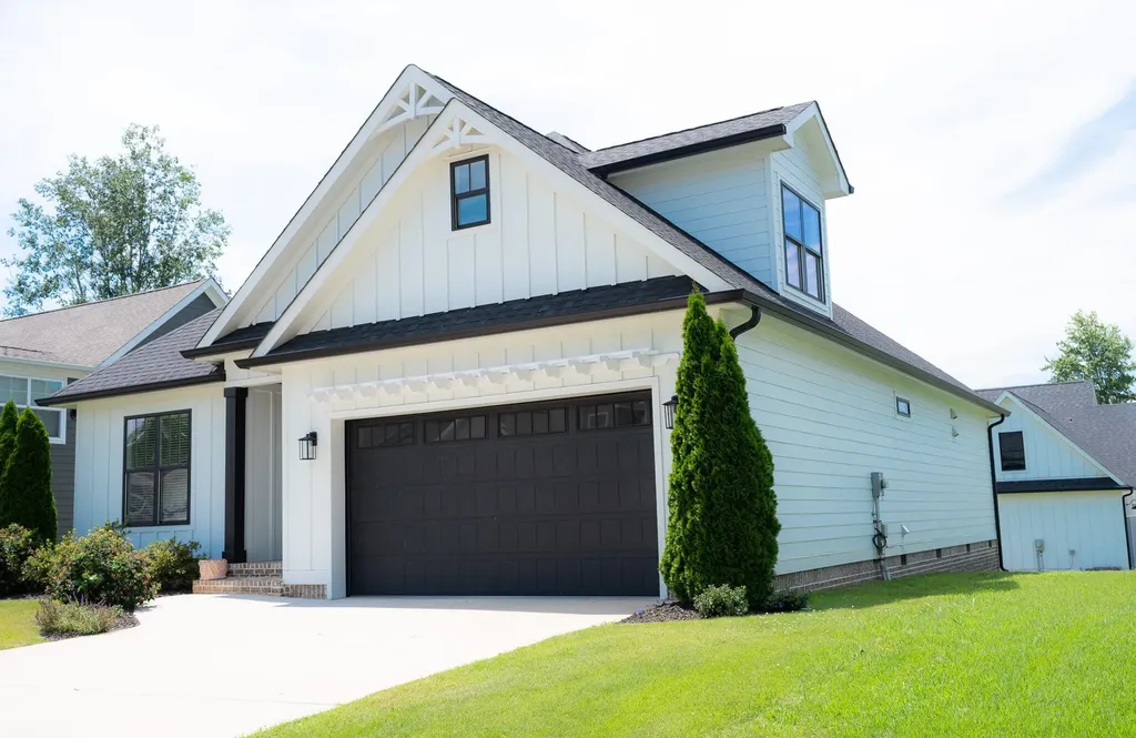 5032 Lakeside Lane, NE Cleveland TN 37312