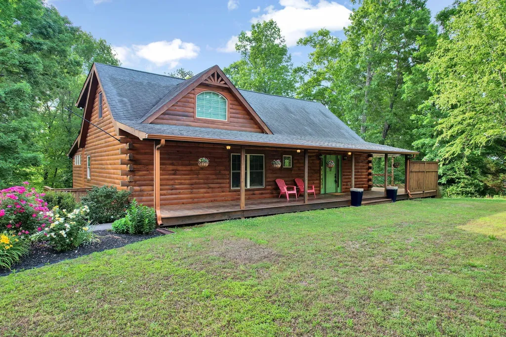 176 Rivers Edge Lane Benton TN 37307