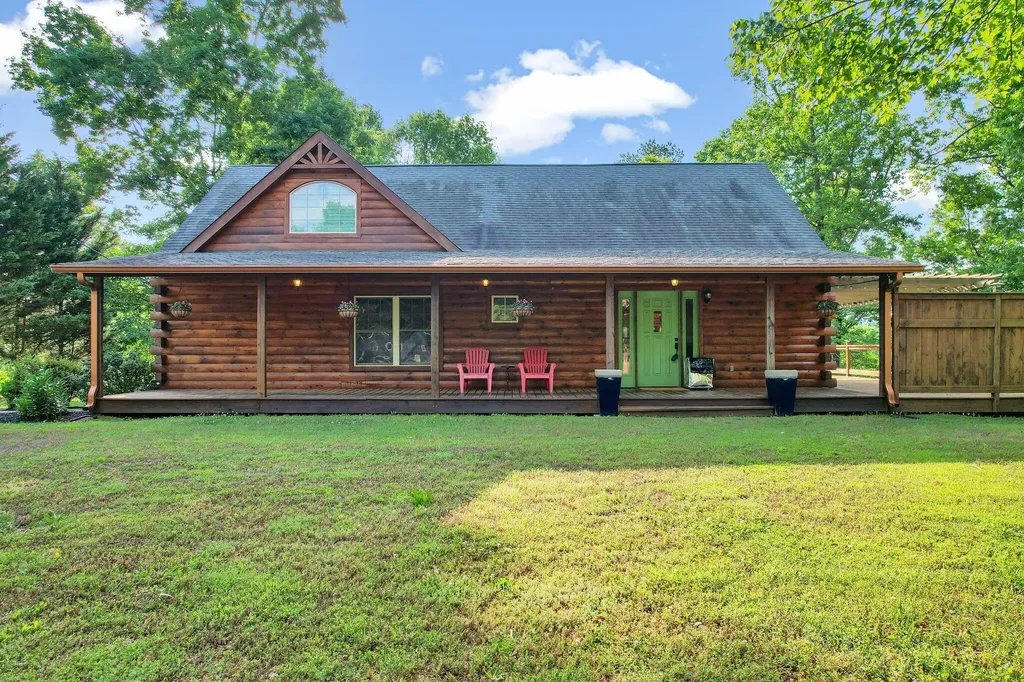 176 Rivers Edge Lane Benton TN 37307