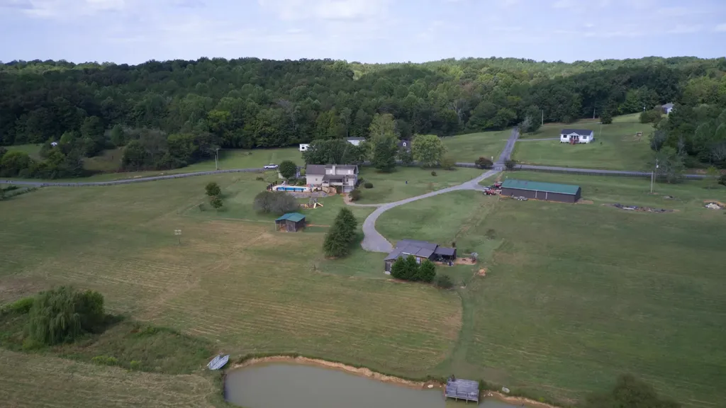 2239 County Road 750 Calhoun TN 37309