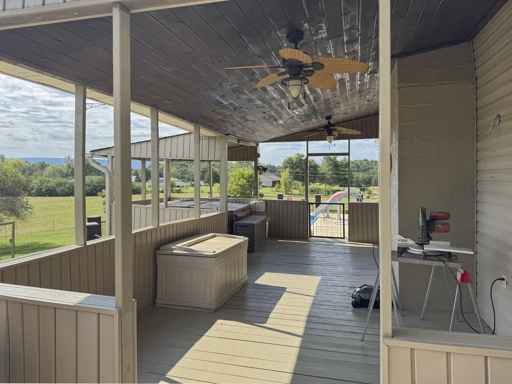 2239 County Road 750 Calhoun TN 37309