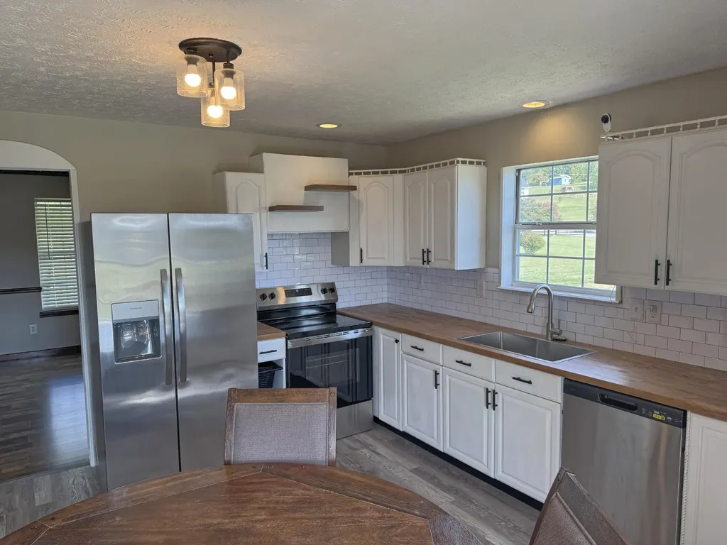 2239 County Road 750 Calhoun TN 37309