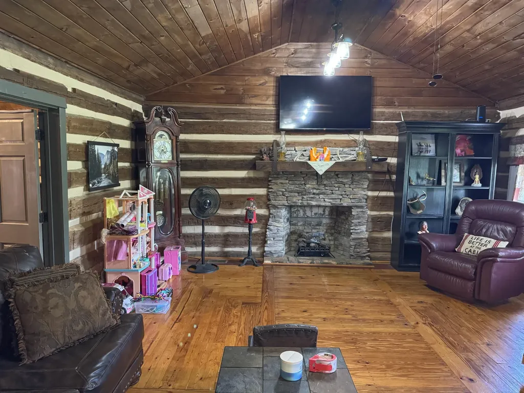 2239 County Road 750 Calhoun TN 37309