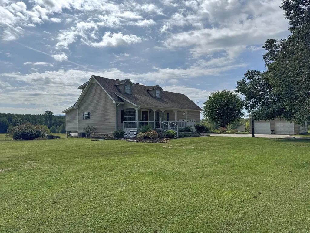 2239 County Road 750 Calhoun TN 37309