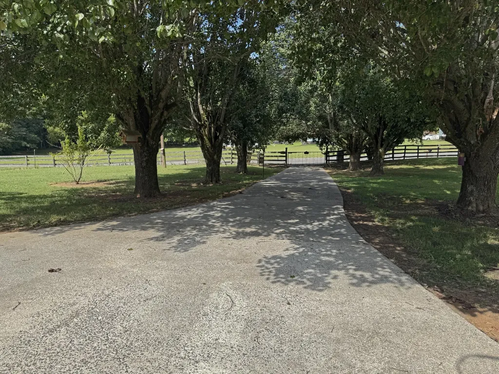 2239 County Road 750 Calhoun TN 37309