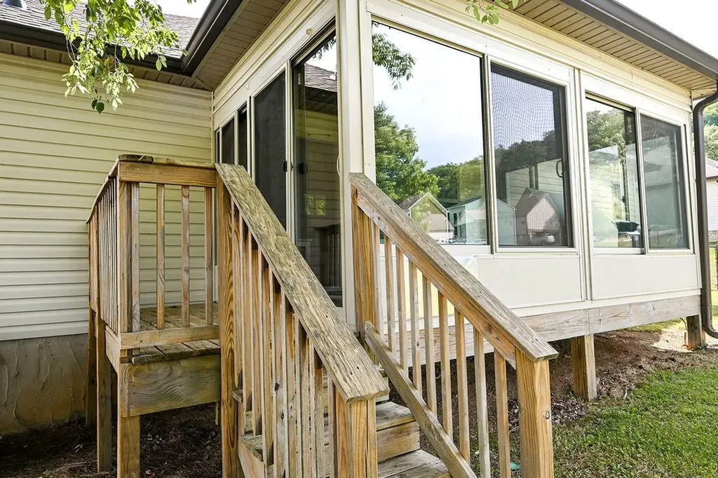 111 Hall Norwood Road, SE Cleveland TN 37311