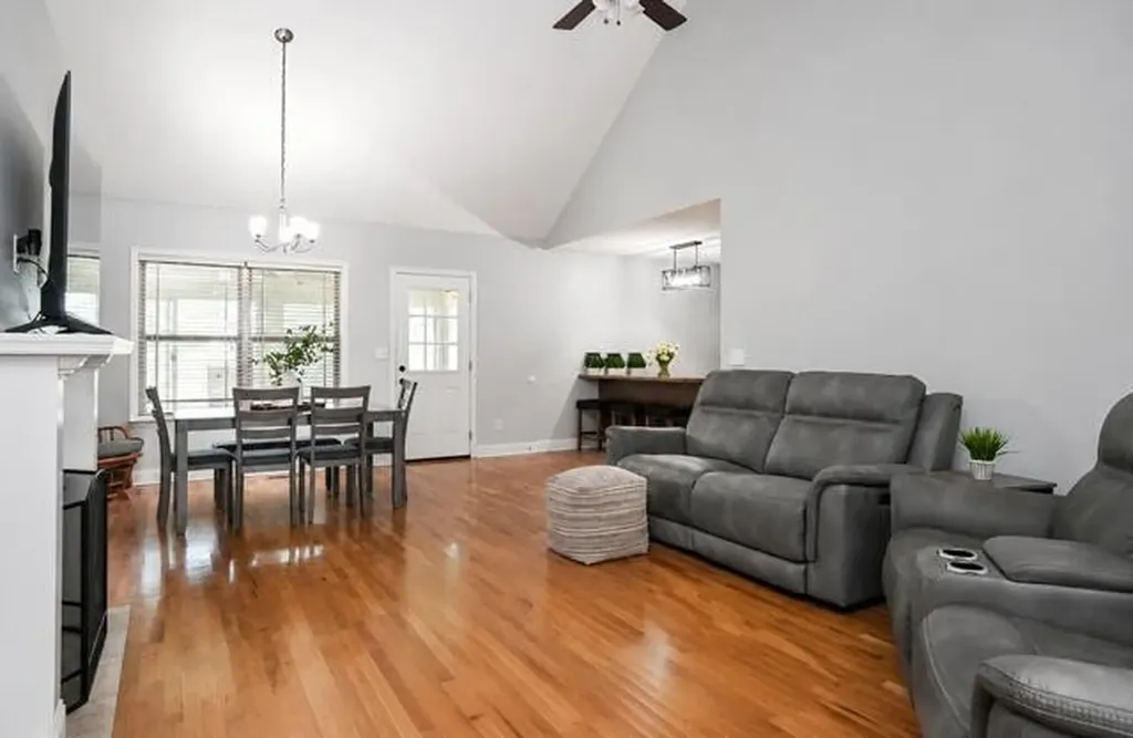 111 Hall Norwood Road, SE Cleveland TN 37311