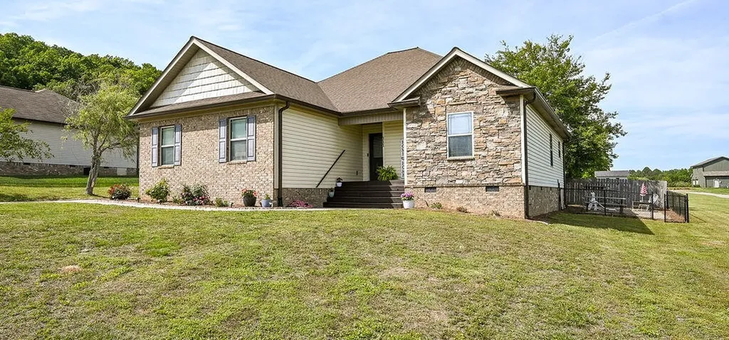 111 Hall Norwood Road, SE Cleveland TN 37311