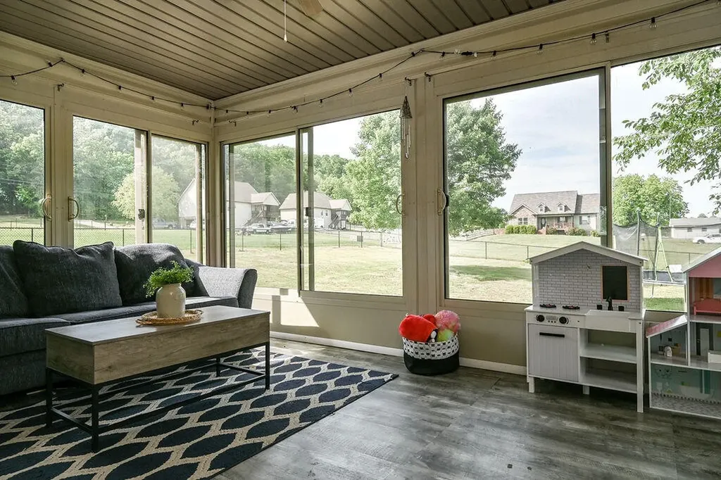111 Hall Norwood Road, SE Cleveland TN 37311