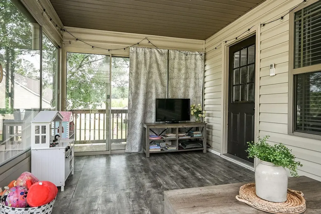 111 Hall Norwood Road, SE Cleveland TN 37311