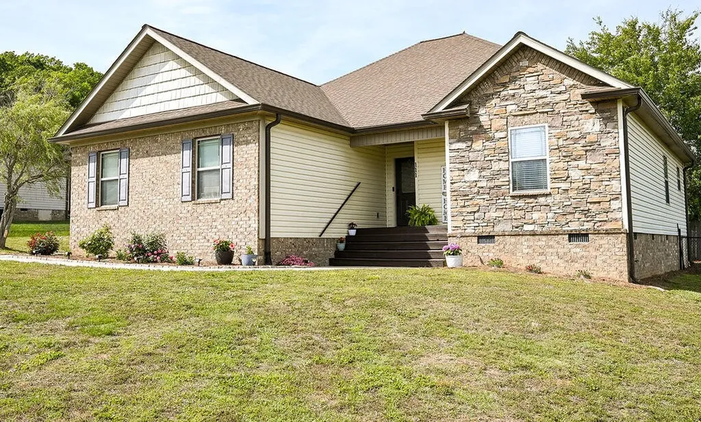 111 Hall Norwood Road, SE Cleveland TN 37311