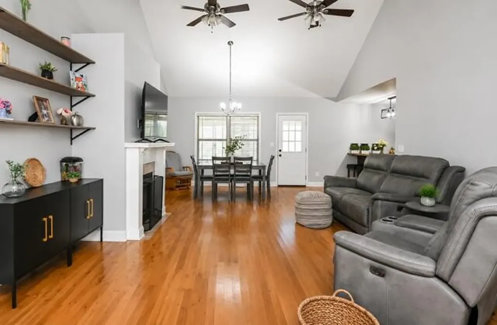 111 Hall Norwood Road, SE Cleveland TN 37311