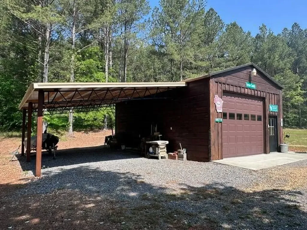 151 Rivers Edge Lane Benton TN 37307