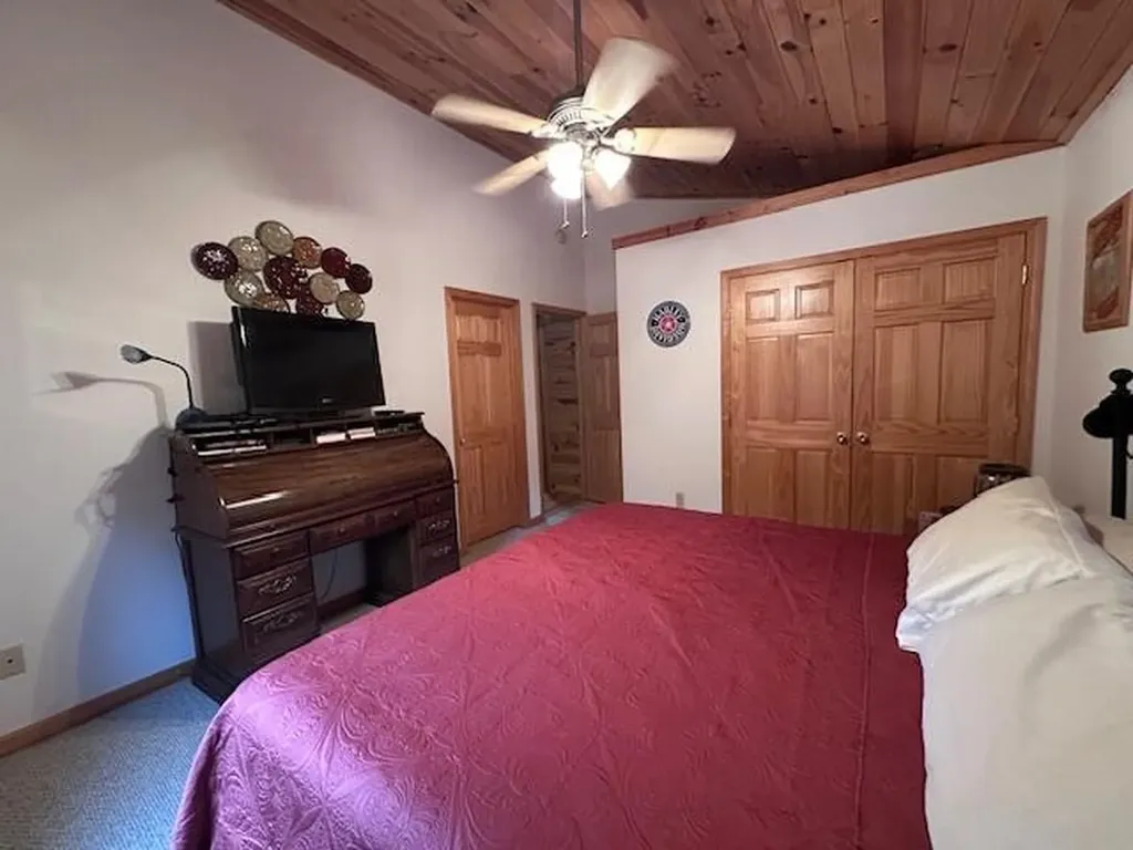 151 Rivers Edge Lane Benton TN 37307