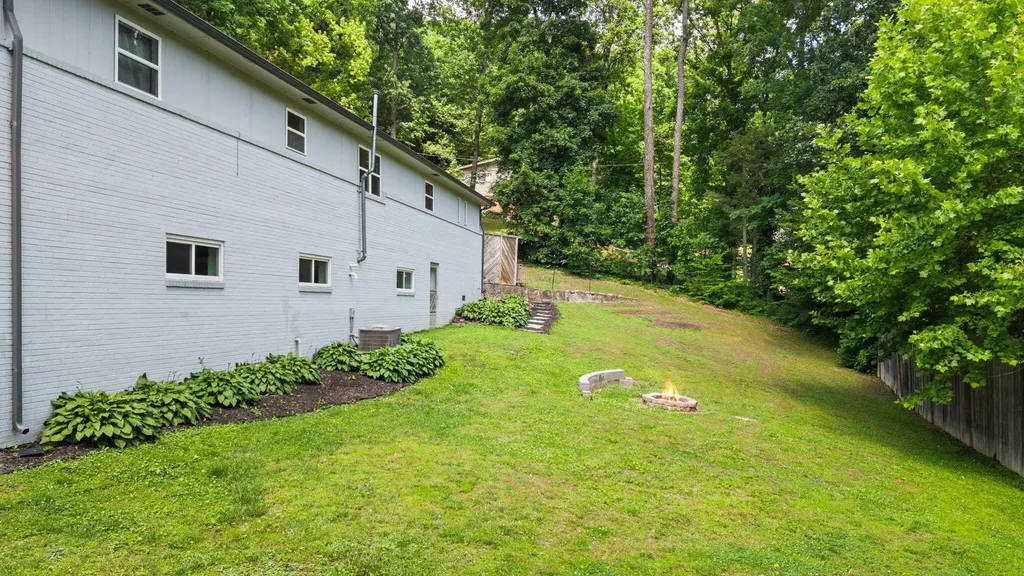 2430 Walnut Drive, NW Cleveland TN 37311