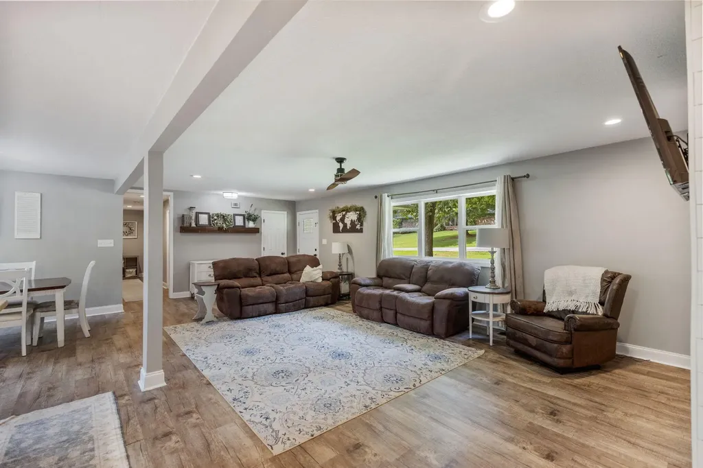 2430 Walnut Drive, NW Cleveland TN 37311