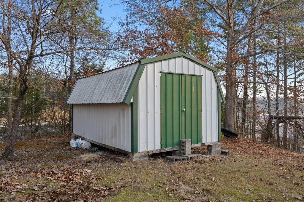 1835 Circle Drive, SW Cleveland TN 37311