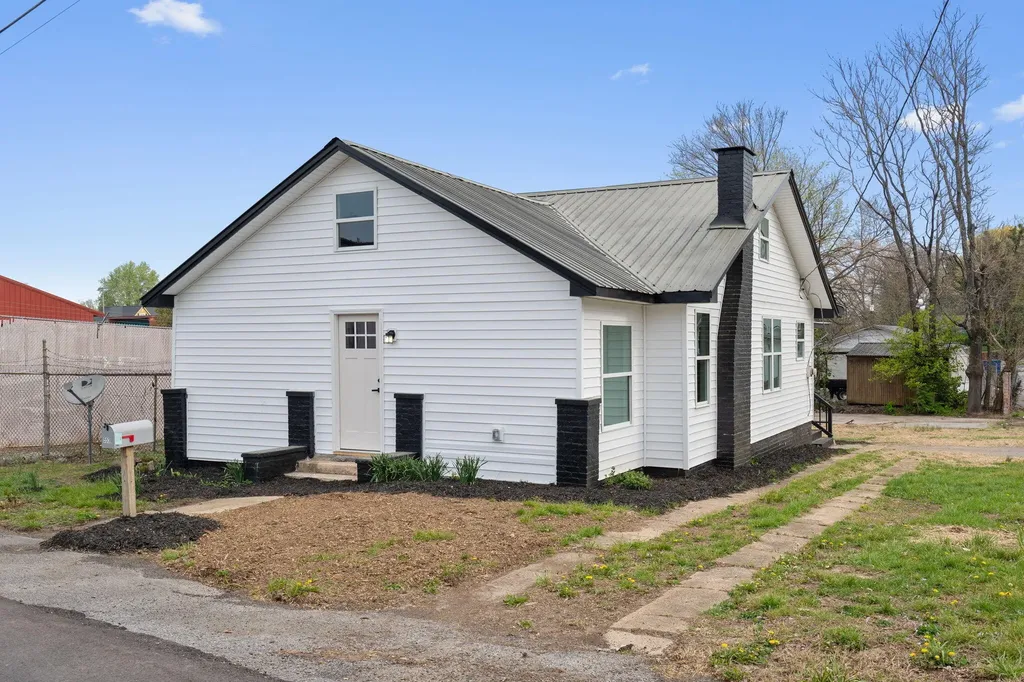 553 4th Street, SE Cleveland TN 37311
