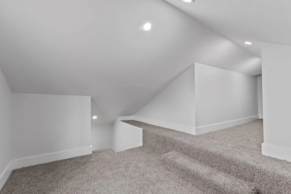 553 4th Street, SE Cleveland TN 37311