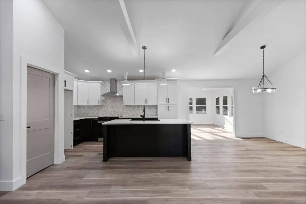 3310 Travis Street, NW Cleveland TN 37312