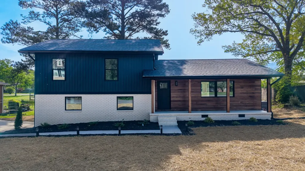 3310 Travis Street, NW Cleveland TN 37312
