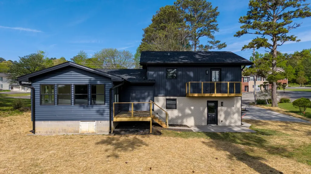 3310 Travis Street, NW Cleveland TN 37312