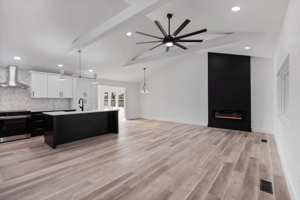 3310 Travis Street, NW Cleveland TN 37312