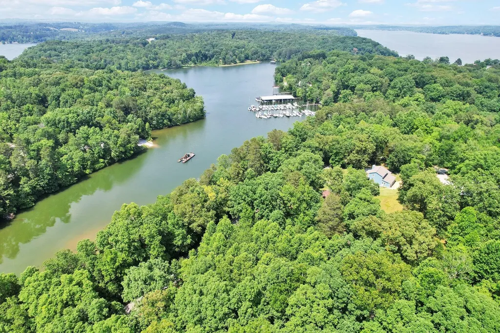 4021 Lee Pike Soddy Daisy TN 37379