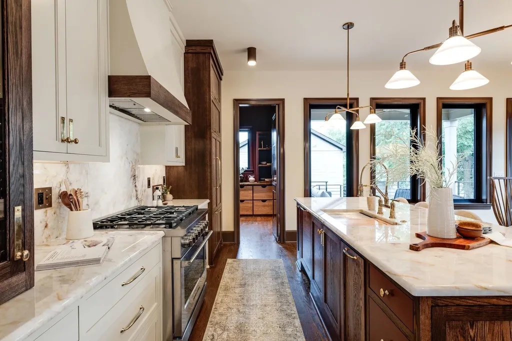 1207A N 8th Street Nashville TN 37207