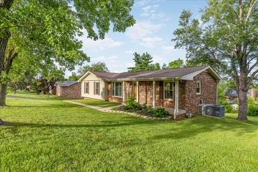 1105 Clearview Drive Mount Juliet TN 37122