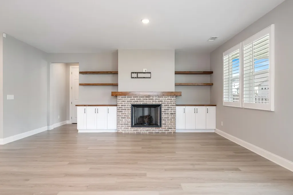 1428 Ovaldale Drive Murfreesboro TN 37128