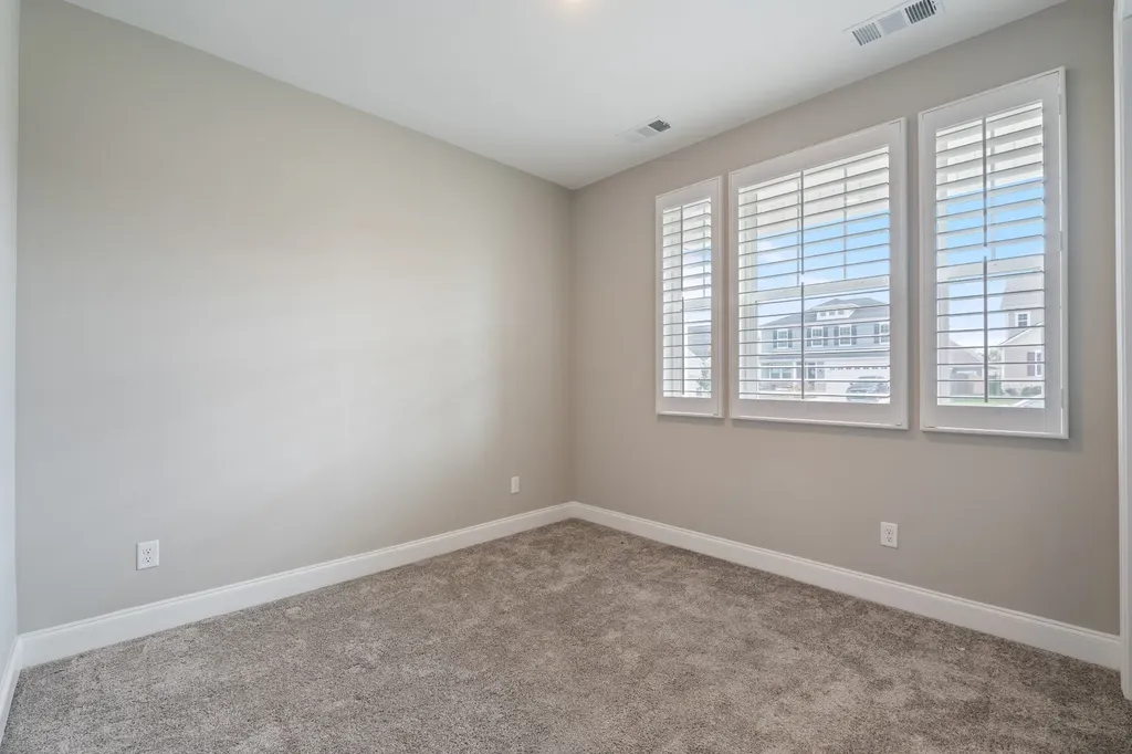 1428 Ovaldale Drive Murfreesboro TN 37128