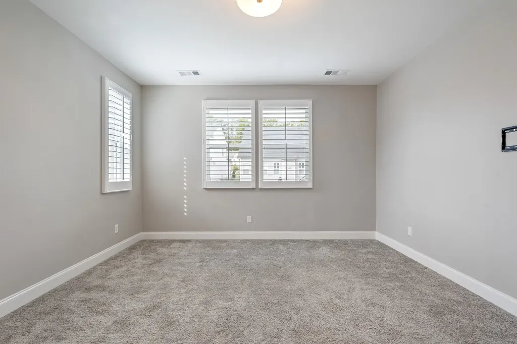 1428 Ovaldale Drive Murfreesboro TN 37128
