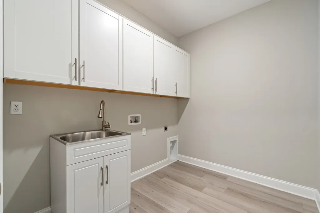 1428 Ovaldale Drive Murfreesboro TN 37128