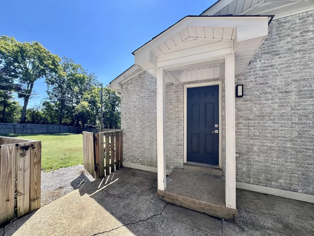 207 N Cedar Lane Pulaski TN 38478