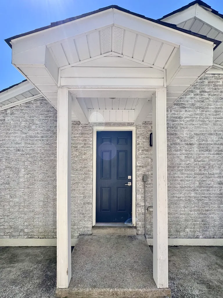 207 N Cedar Lane Pulaski TN 38478