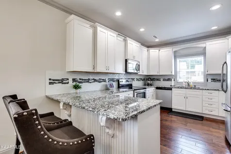 516 Tuxford Lane Knoxville TN 37912
