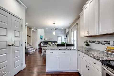 516 Tuxford Lane Knoxville TN 37912