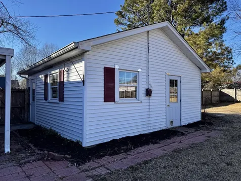 211 Church Street Loretto TN 38469