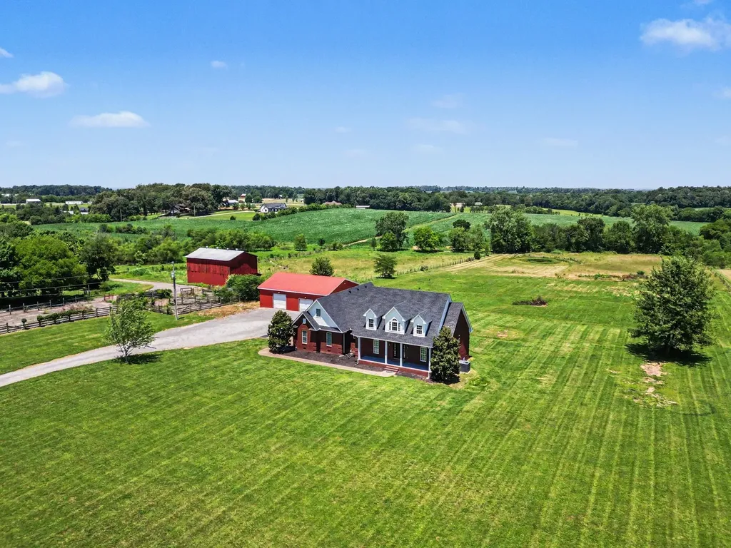 4436 Barren Plains Road Springfield TN 37172